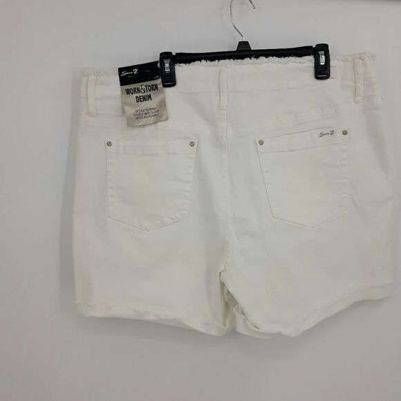 Seven7 Worn & Torn Denim Shorts 5 Pocket Stretch High Waisted White Raw Hem 20W - Picture 7 of 15